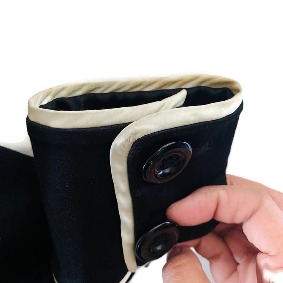 !Sold! Betsey Johnson Black Jacket Blazer Silk - Picture 8 of 8